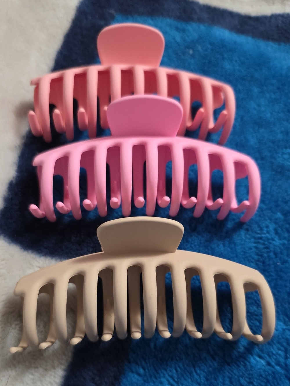 Matte Pink and Beige Kids Hair Claw Clips - 3 Pack